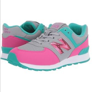 New Balance Toddler Tennis Shoes size 10.5